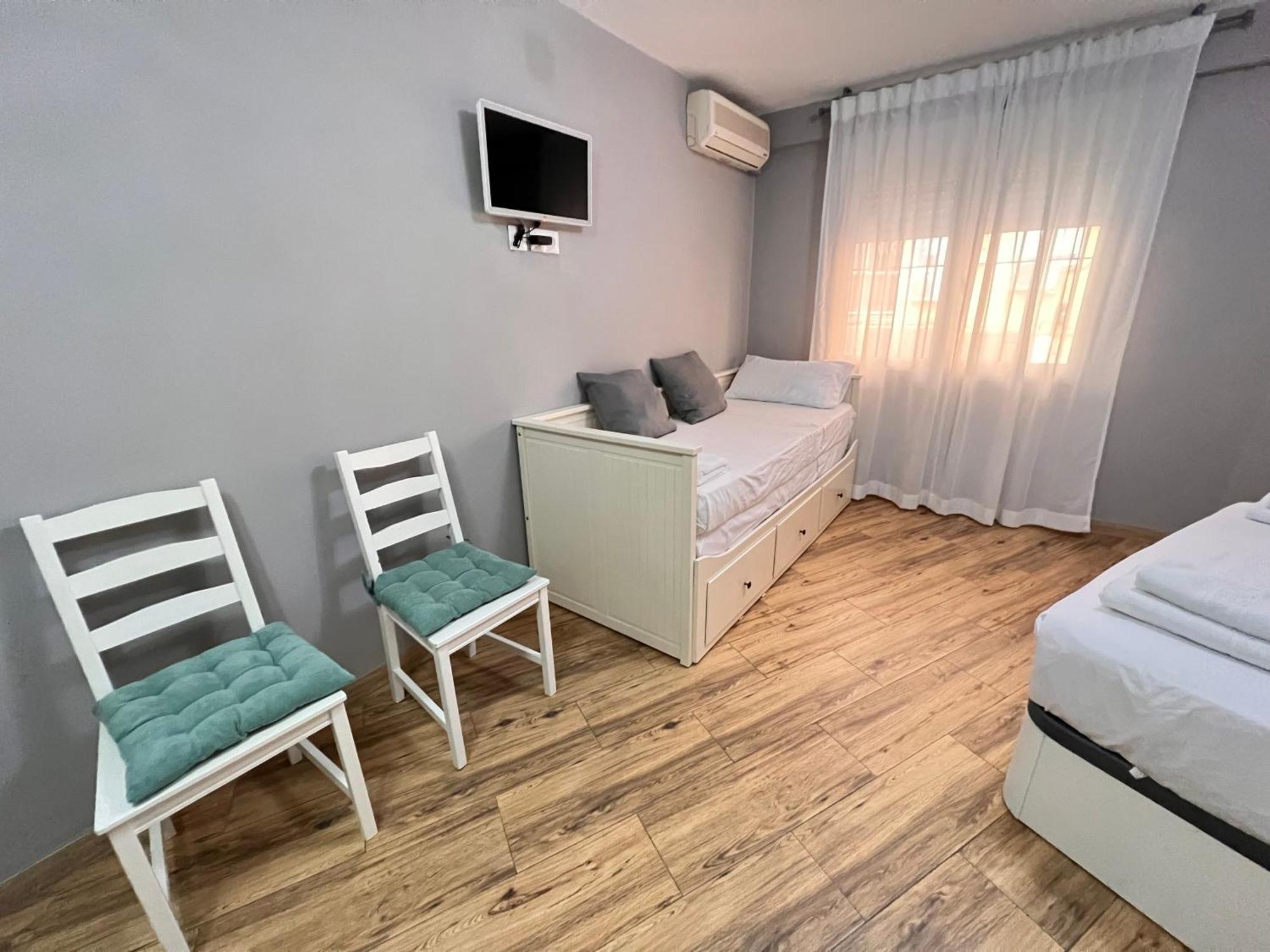Ferienwohnung Nuestra Casita De Marmoles Parking Incluido 2 Bicis Gratis Málaga Exterior foto